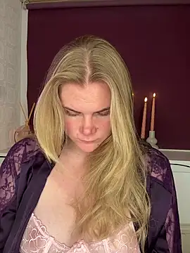 SexyBlondJoanna online show from 02-15-26, 07:02