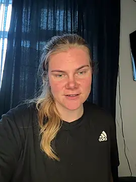 SexyBlondJoanna online show from 02-27-26, 10:26