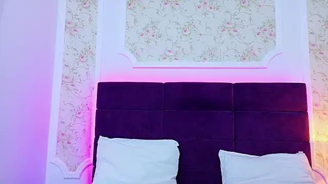 EvelinHill online show from 02-09-26, 04:54