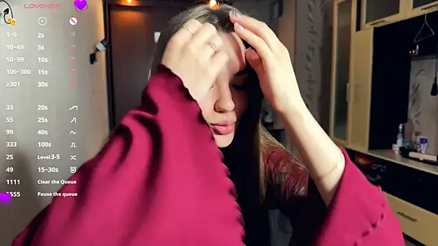 LubaSeirers online show from 03-26-26, 03:43