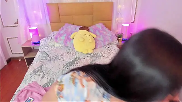 Snapshot of Jenifer_James chatting on 02-26-26, 08:09 Jenifer James online show from 02-26-26, 08:09