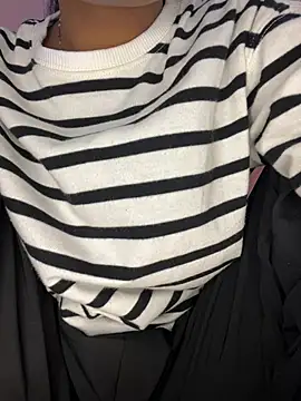 paribaby09 online show from 02-18-26, 09:06