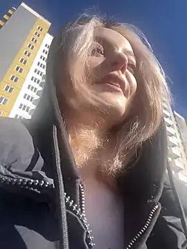 aka Blonde online show from 04-01-26, 08:26