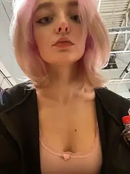 aka Blonde online show from 02-18-26, 05:38