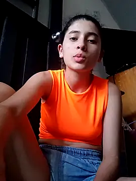 honeyhotgirl19 online show from 01-12-26, 07:31