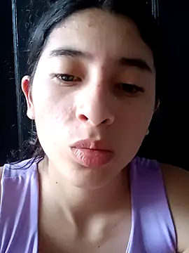 Snapshot of honeyhotgirl19 chatting on 02-06-26, 08:16 honeyhotgirl19 online show from 02-06-26, 08:16