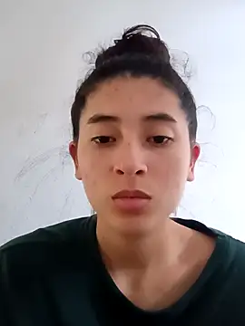 Snapshot of honeyhotgirl19 chatting on 01-16-26, 09:08 honeyhotgirl19 online show from 01-16-26, 09:08