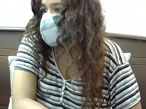 AngelAnaya018 online show from 01-13-26, 04:44