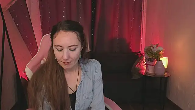 Juliet Jamess online show from 01-17-26, 01:58