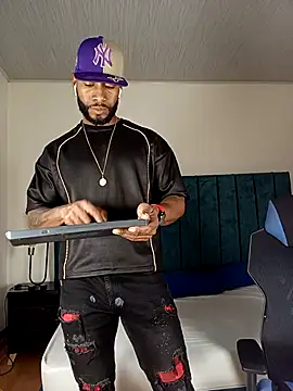 Dante Knox online show from 02-23-26, 11:55