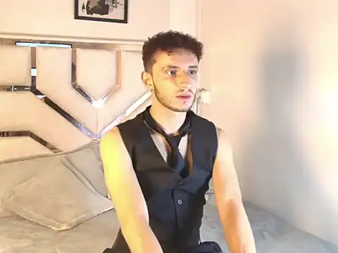 Snapshot of Curlystartt chatting on 01-12-26, 02:02 Curlystartt online show from 01-12-26, 02:02