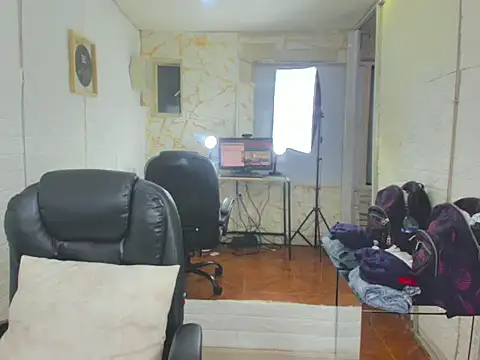 Betany Grey online show from 02-14-26, 04:13