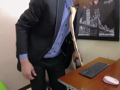 Oswalldo   online show from 02-17-26, 11:40