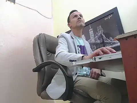 Oswalldo   online show from 02-23-26, 11:33