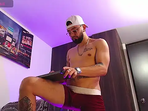 Axel Stton online show from 03-03-26, 02:13