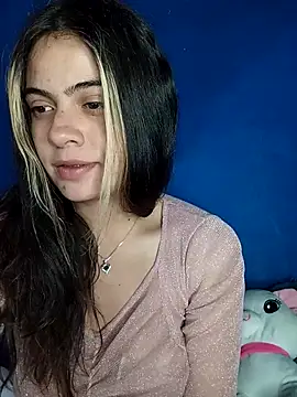 Snapshot of Megan_nica chatting on 05-12-26, 01:57 Megan nica online show from 05-12-26, 01:57