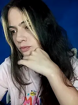 Snapshot of Megan_nica chatting on 04-24-26, 01:51 Megan nica online show from 04-24-26, 01:51