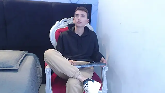 Iam Smith  online show from 01-19-26, 12:09