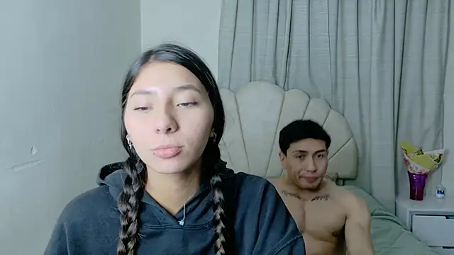 Snapshot of ScarlettAndLucas chatting on 05-28-26, 03:47 ScarlettAndLucas online show from 05-28-26, 03:47