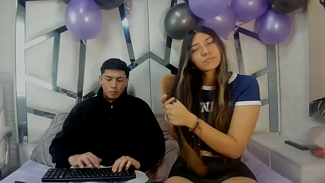 Snapshot of ScarlettAndLucas chatting on 02-04-26, 01:06 ScarlettAndLucas online show from 02-04-26, 01:06