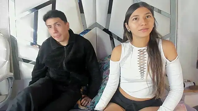 Snapshot of ScarlettAndLucas chatting on 02-11-26, 12:38 ScarlettAndLucas online show from 02-11-26, 12:38