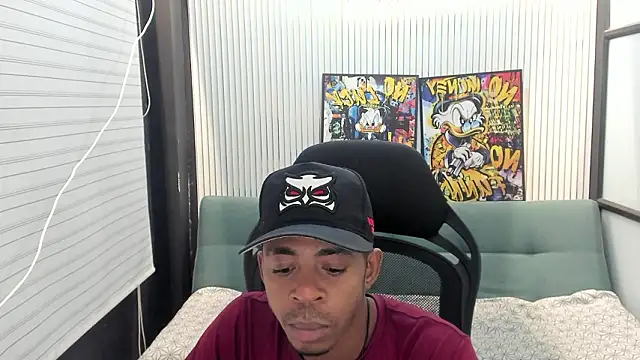 AndresPalacios  online show from 01-15-26, 04:49