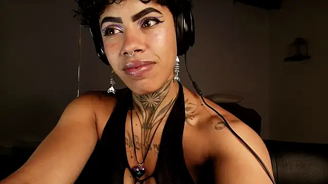 Snapshot of Canela_Osada_ chatting on 02-02-26, 12:59 Canela Osada online show from 02-02-26, 12:59