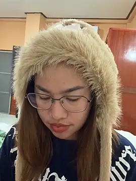 Ponthip online show from 02-02-26, 07:46