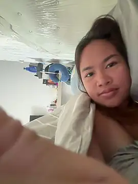 Ponthip online show from 04-09-26, 05:42