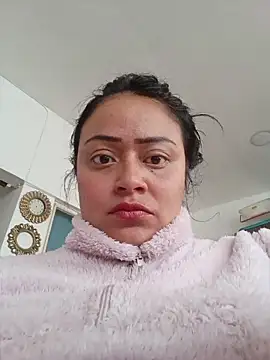 gabriela grace1 online show from 04-20-26, 02:07