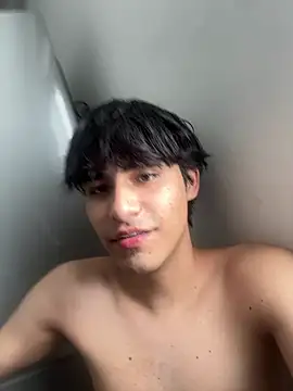 Snapshot of IamJuanJoc chatting on 05-04-26, 06:22 IamJuanJoc online show from 05-04-26, 06:22
