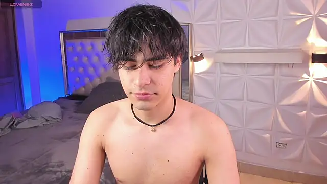 IamJuanJoc online show from 07-18-26, 03:26