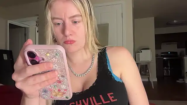 blondebunny999 999 online show from 02-17-26, 04:21