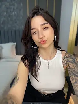  Charlotte Rose online show from 04-09-26, 02:01