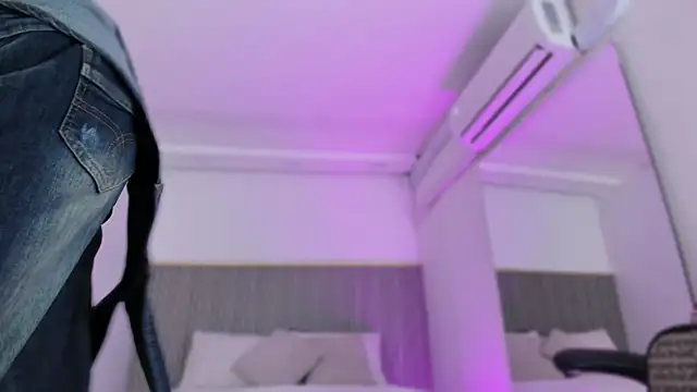 ashvalentine online show from 02-26-26, 07:36