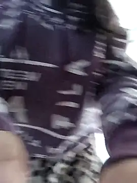 Snapshot of yessica_gomez01 chatting on 04-09-26, 09:21 yessica gomez01 online show from 04-09-26, 09:21