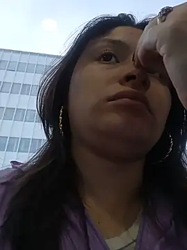 Snapshot of yessica_gomez01 chatting on 05-13-26, 12:45 yessica gomez01 online show from 05-13-26, 12:45
