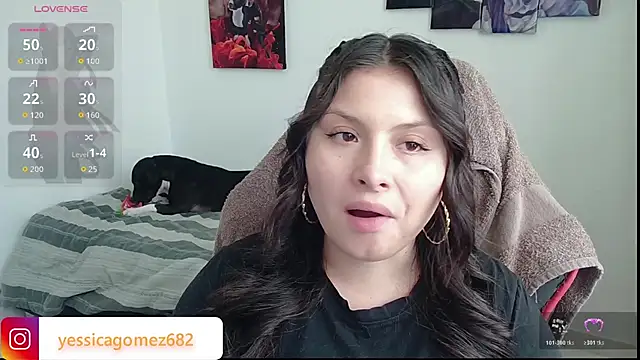 Snapshot of yessica_gomez01 chatting on 03-05-26, 08:38 yessica gomez01 online show from 03-05-26, 08:38