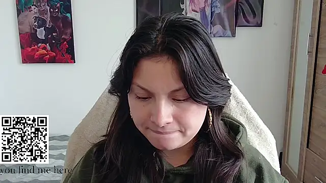 Snapshot of yessica_gomez01 chatting on 04-08-26, 08:21 yessica gomez01 online show from 04-08-26, 08:21