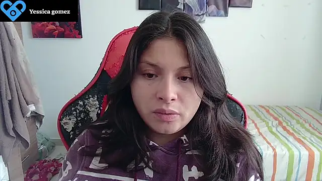 Snapshot of yessica_gomez01 chatting on 07-22-26, 08:33 yessica gomez01 online show from 07-22-26, 08:33