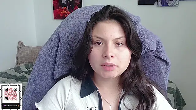 Snapshot of yessica_gomez01 chatting on 03-12-26, 09:52 yessica gomez01 online show from 03-12-26, 09:52