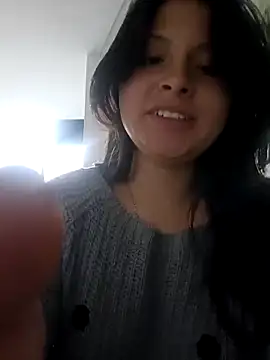 Snapshot of yessica_gomez01 chatting on 04-28-26, 03:05 yessica gomez01 online show from 04-28-26, 03:05