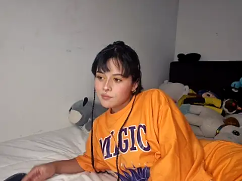 Snapshot of Yumicoco_ chatting on 02-03-26, 02:53 Yumicoco online show from 02-03-26, 02:53