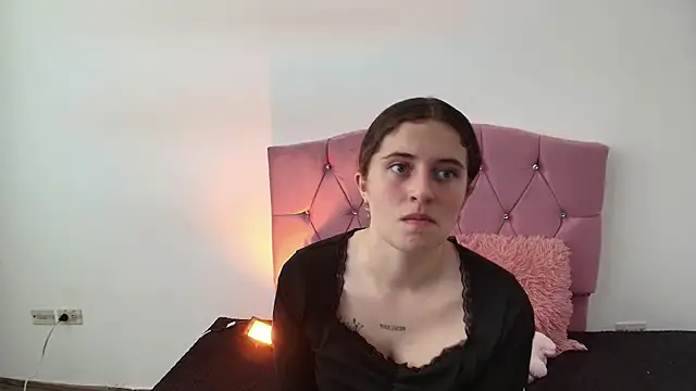 Cherry Boomxx online show from 02-27-26, 06:08