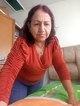 Snapshot of DaisyPassio chatting on 01-14-26, 08:34 DaisyPassio online show from 01-14-26, 08:34