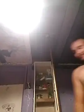 Snapshot of Guanatos13 chatting on 02-07-26, 07:16 Guanatos13 online show from 02-07-26, 07:16