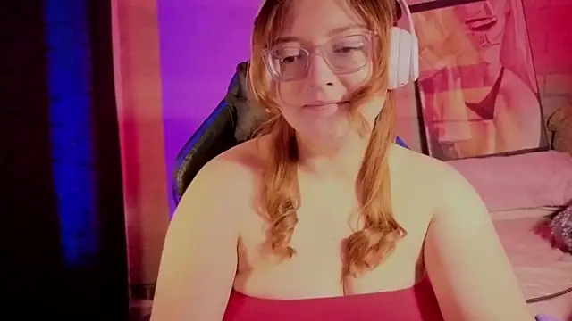 Mia Franklyn online show from 04-04-26, 01:34