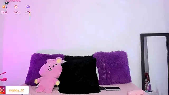 Snapshot of savage_bbygirl chatting on 05-22-26, 04:43 savage bbygirl online show from 05-22-26, 04:43
