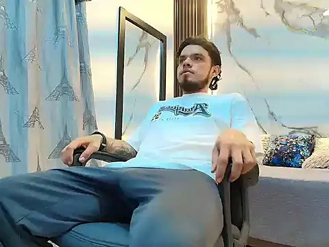 Enzo Turner online show from 01-14-26, 04:05