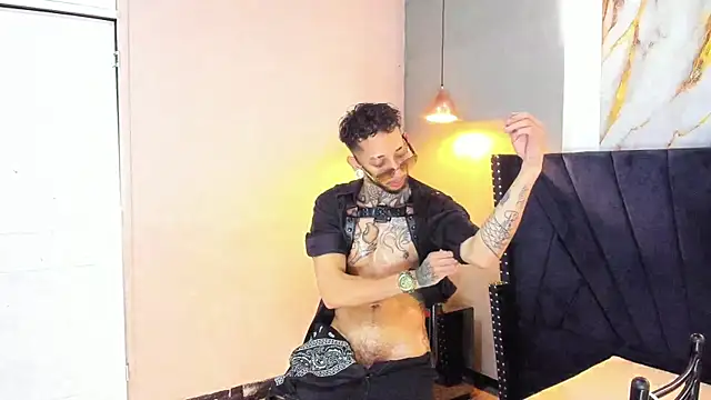 axel valtier online show from 01-13-26, 03:43